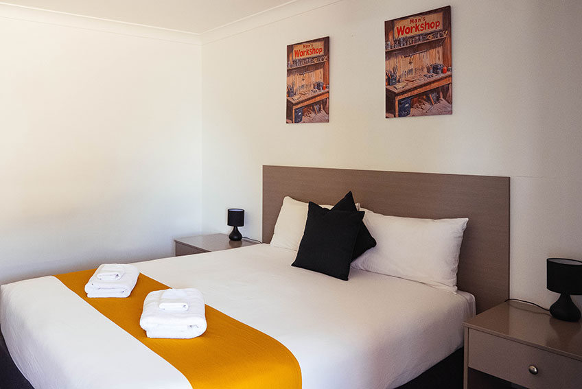 Mt Isa Superior Queen Motel Room